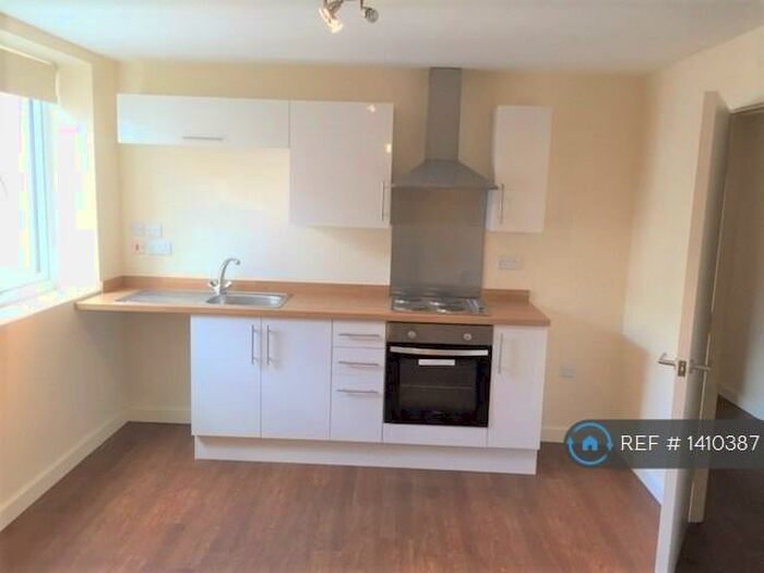 1 Bedroom Flat To Rent In New Central Building, Long Eaton, Nottingham, NG10