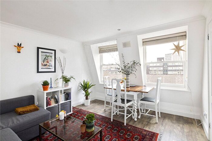 2 Bedroom Flat To Rent In Aldridge Road Villas, London, W11