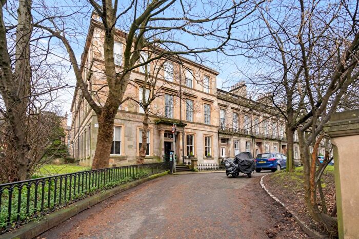 3 Bedroom Flat For Sale In Ruskin Terrace, Flat /, Botanics, Glasgow, G12