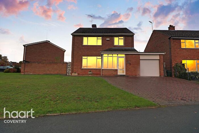 3 Bedroom Detached House For Sale In Dewsbury Avenue, Coventry, CV3