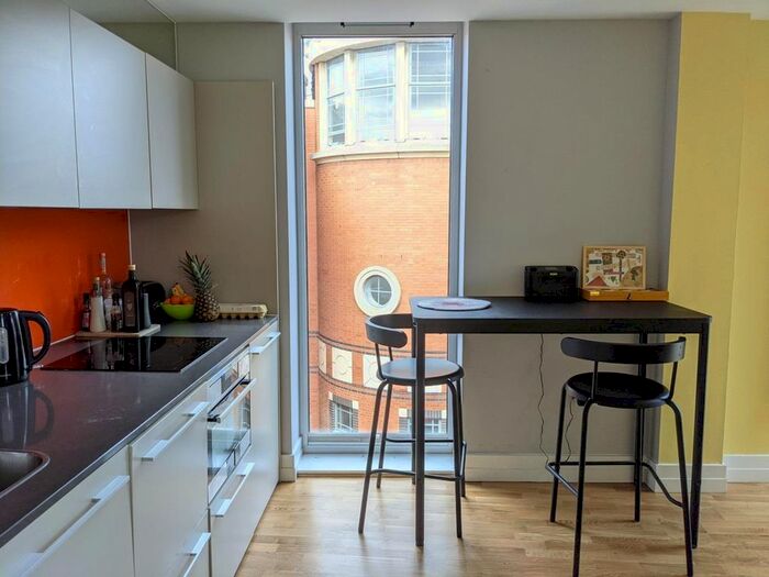 2 Bedroom Flat To Rent In The Bar, Shires Lane, Leicester, LE1