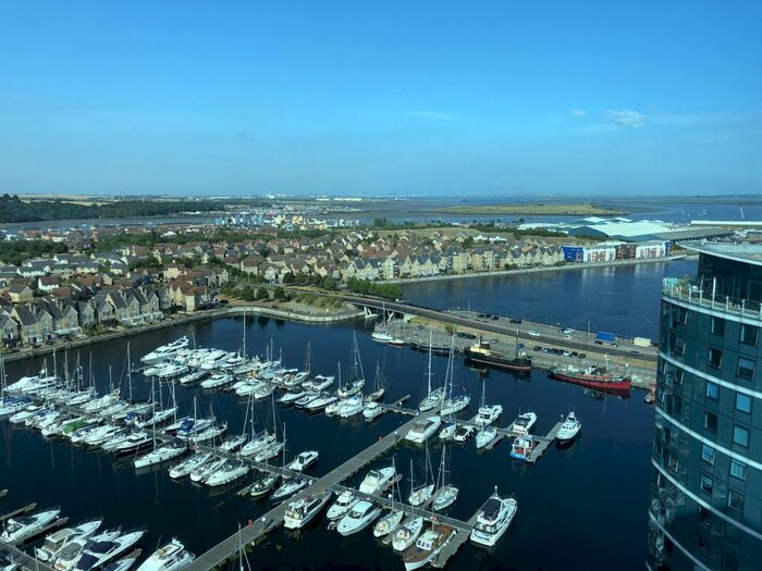 1 Bedroom Apartment To Rent In Chatham Quays, Chatham, ME4