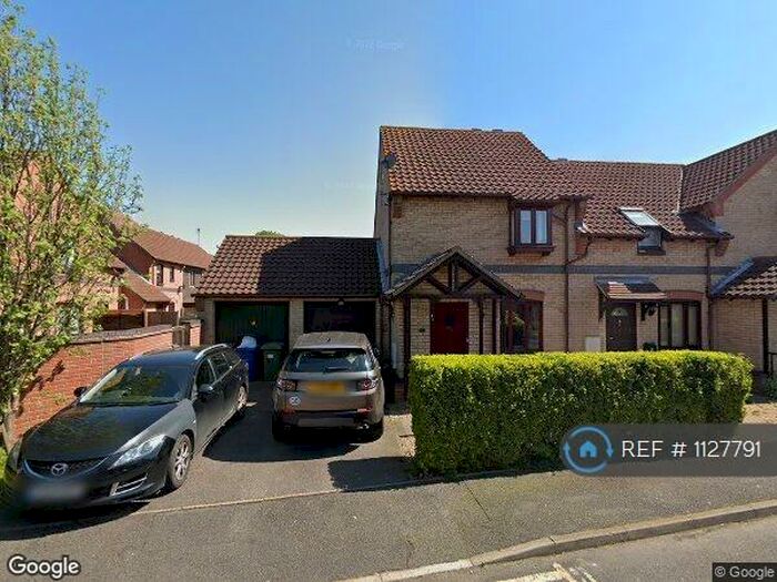 3 Bedroom End Of Terrace House To Rent In Bruces Wharf Road, Grays, RM17