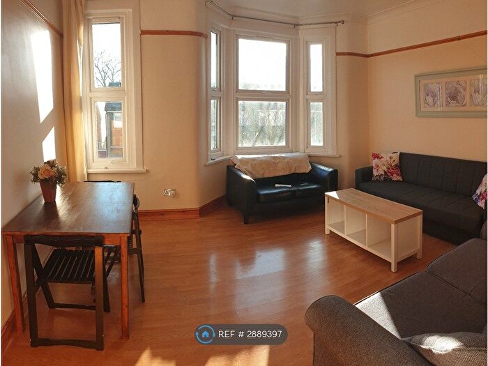 1 Bedroom Flat To Rent In Michael Road, London, E11