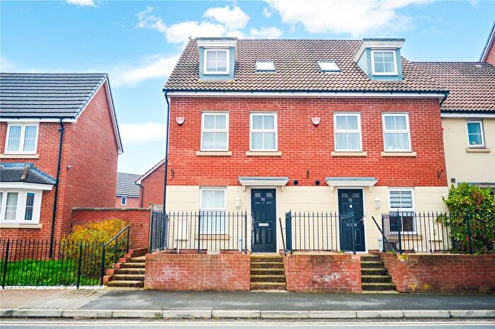 4 Bedroom End Terrace House For Sale In Colley Lane, Bridgwater, Somerset, TA6