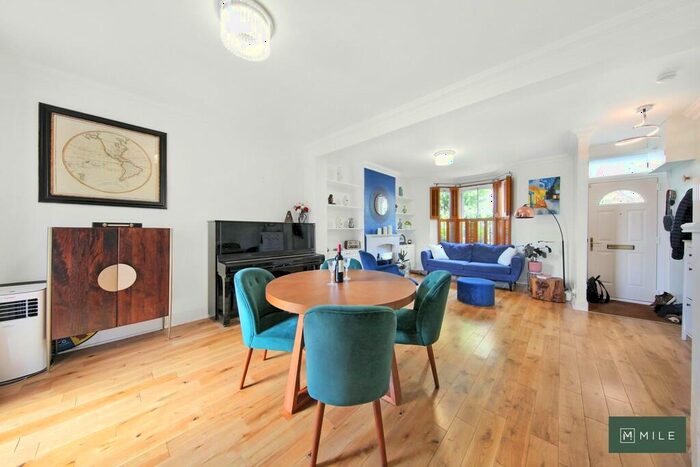 4 Bedroom Terraced House To Rent In Waldo Road, London, NW10