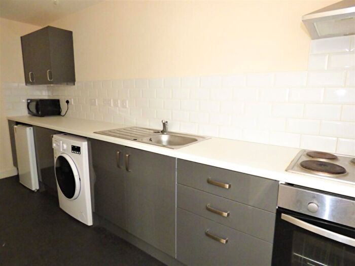 1 Bedroom Flat To Rent In Kelham House, Balby, DN1
