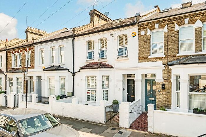 4 Bedroom Property For Sale In Sherbrooke Road, Fulham, SW6