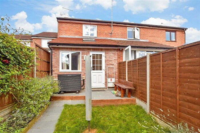 2 Bedroom Terraced House For Sale In Oak Corner, Beare Green, Dorking, Surrey, RH5