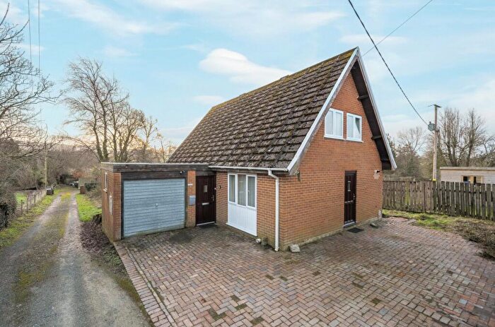 3 Bedroom Bungalow For Sale In Howey Road, Llandrindod Wells, Powys, LD1