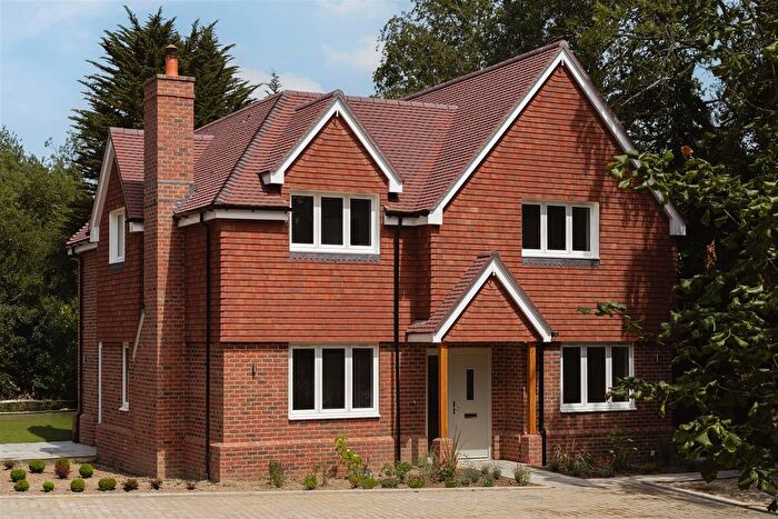 5 Bedroom Detached House For Sale In Bechwood Close, Box Hill, Tadworth, KT20