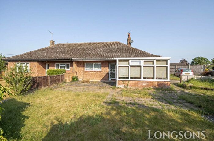 2 Bedroom Semi-Detached Bungalow For Sale In Dunnetts Close, Ashill, IP25