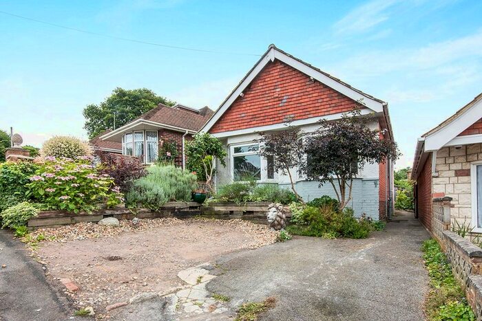 2 Bedroom Bungalow To Rent In Downton Road, Southampton, SO18