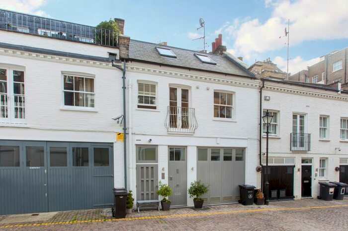 4 Bedroom Mews House To Rent In Elvaston Mews, South Kensington, SW7