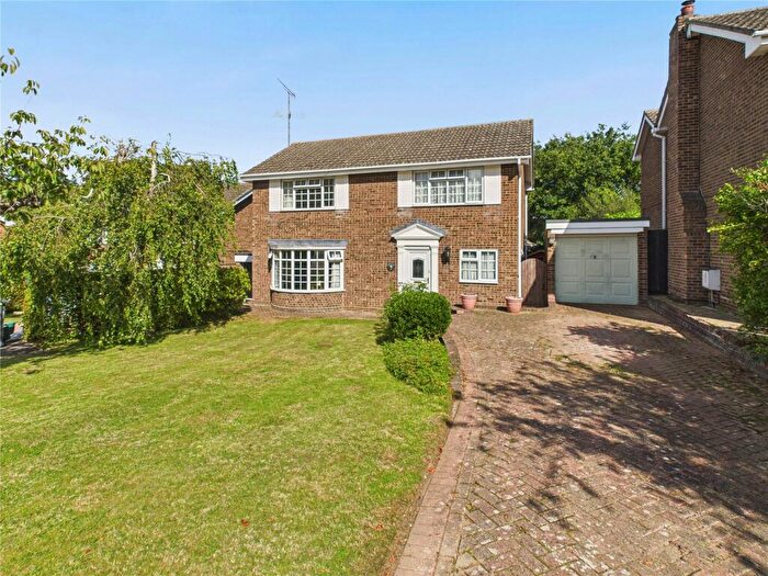 4 Bedroom Detached House For Sale In Parkdale, Danbury, Chelmsford, Essex, CM3