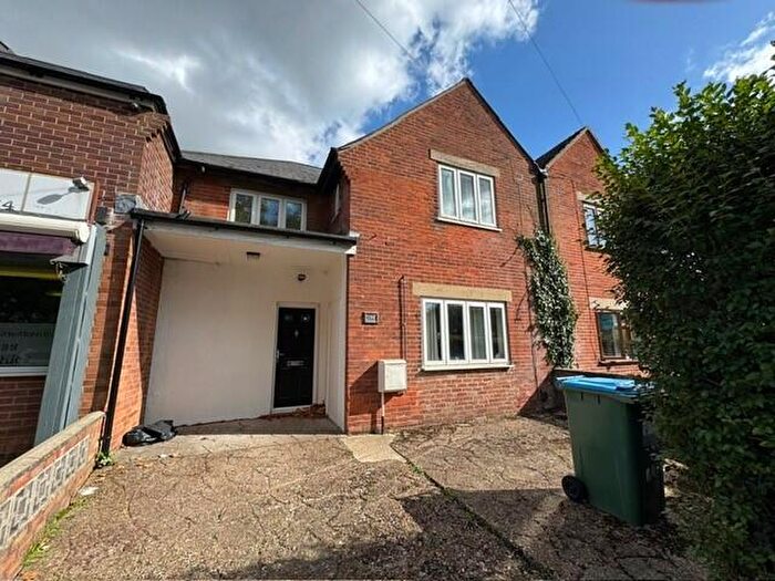 4 Bedroom House To Rent In Broadlands Road, Portswood, SO17