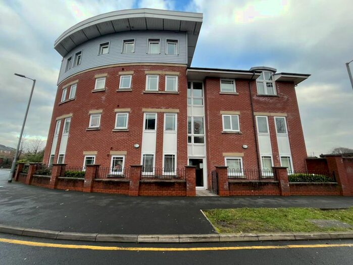 2 Bedroom Flat To Rent In Drayton Street, Manchester, M15