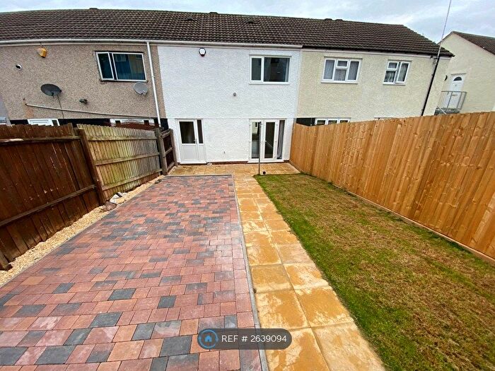 4 Bedroom Terraced House To Rent In Teme Road, Halesowen, B63