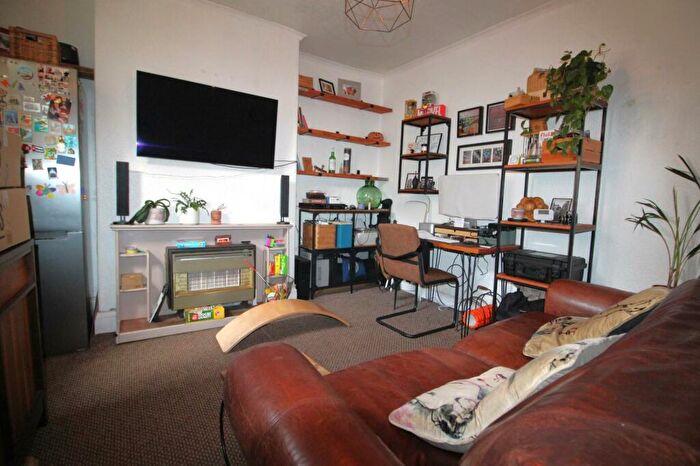 2 Bedroom Terraced House For Sale In Allanson Road, Northenden, Manchester, M22