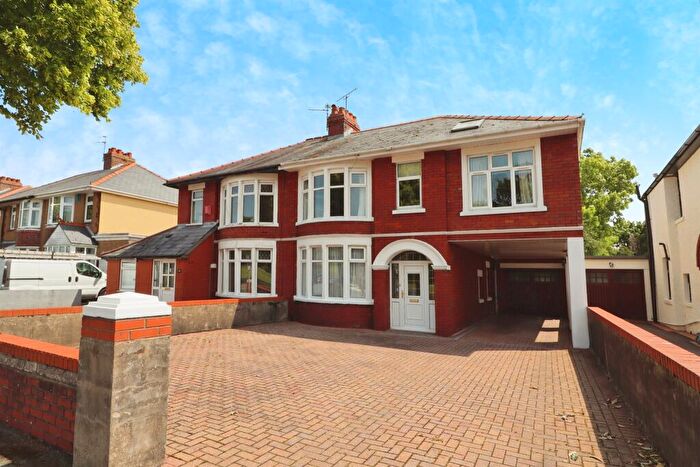 4 Bedroom Semi-Detached House For Sale In Colcot Road, Barry, CF62