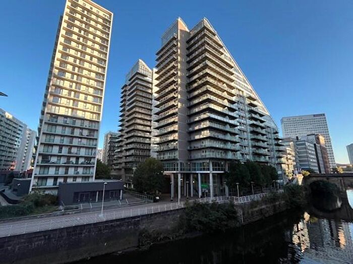 2 Bedroom Apartment For Sale In The Edge, Clowes Street, Salford, Greater Manchester, M3
