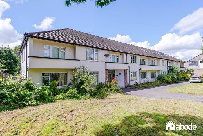 2 Bedroom Flat For Sale In Queens Drive, Wavertree, Liverpool, L15