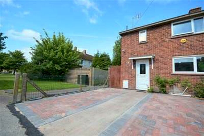 3 Bedroom House To Rent In Wulfstan Way, Cambridge, CB1