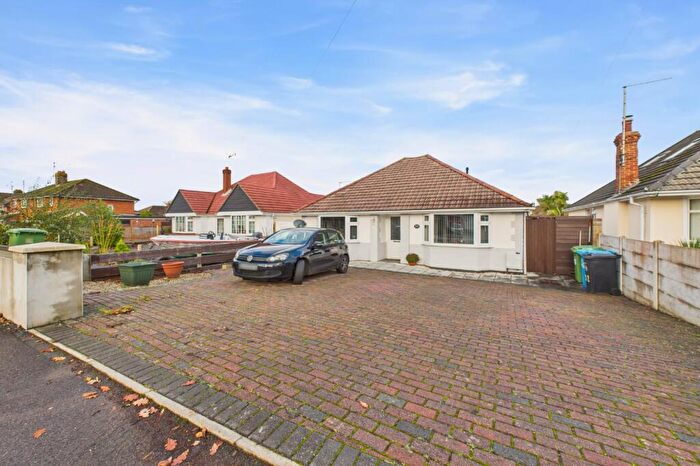 3 Bedroom Bungalow For Sale In Sopers Lane, Poole, Dorset, BH17