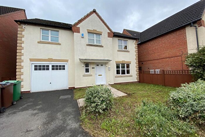 4 Bedroom Detached House To Rent In Tom Blower Close, NG8