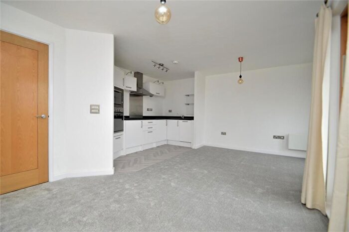 2 Bedroom Flat To Rent In Pople Walk, Ashley Down, Bristol, BS7