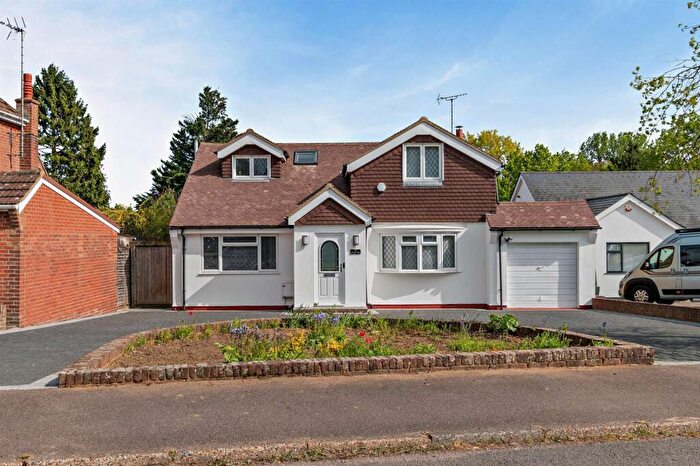4 Bedroom Detached House For Sale In Manor Rise, Bearsted, Maidstone, ME14