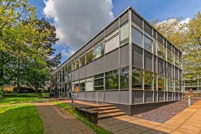 1 Bedroom Flat To Rent In St. Peters Road, St. Albans, AL1