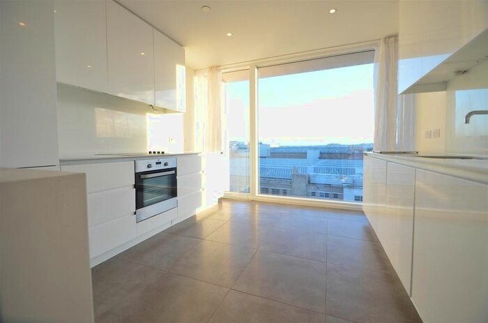 3 Bedroom Flat To Rent In Canal Street, Nottingham, NG1