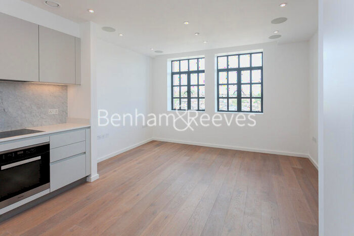 1 Bedroom Apartment To Rent In Highgate Road, Highgate, NW5