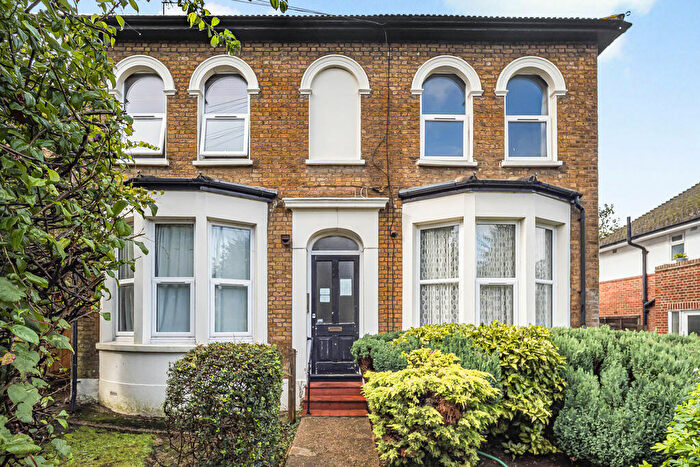 1 Bedroom Apartment For Sale In Clyde Road, Croydon, CR0