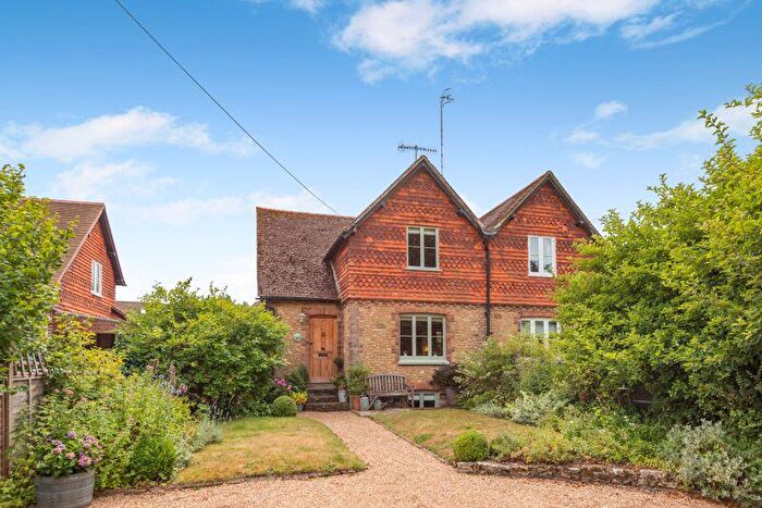 3 Bedroom Semi-Detached House For Sale In High View, Gomshall, GU5