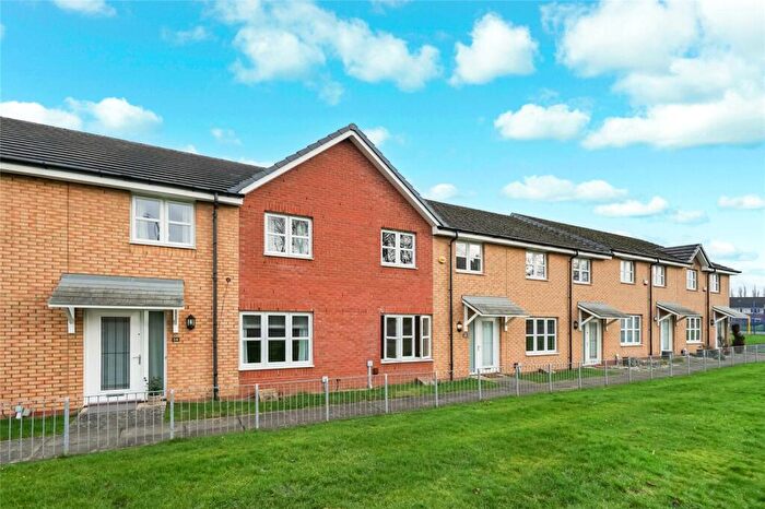 3 Bedroom Terraced House For Sale In Dermontside Close, Glasgow, G53