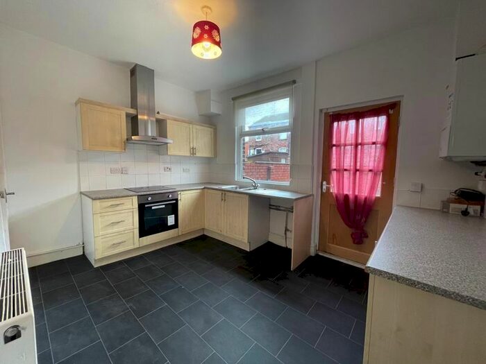 2 Bedroom Terraced House To Rent In Market Street, Hyde, SK14