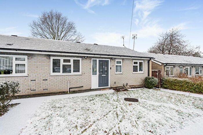 2 Bedroom Bungalow For Sale In Manor Fields, Liphook, Hampshire, GU30