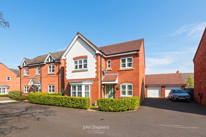 4 Bedroom Detached House For Sale In Wilfred Mews, Wythall, Birmingham, Worcestershire, B47