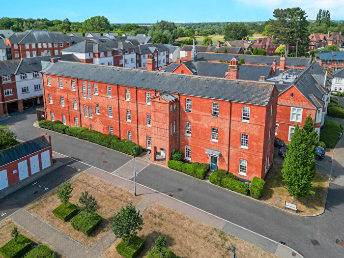 2 Bedroom Flat For Sale In Mary Munnion Quarter, Chelmsford, CM2