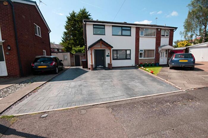 3 Bedroom Semi Detached House For Sale In Wilton Gardens, Radcliffe, Manchester, M26