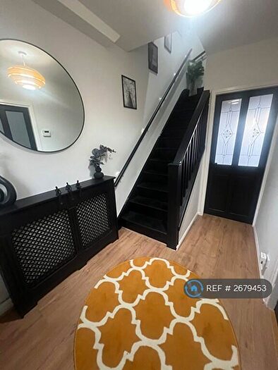 3 Bedroom Maisonette To Rent In Plumley Road, Handforth, Wilmslow, SK9