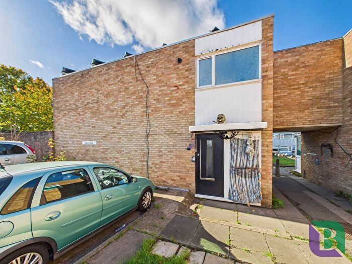 3 Bedroom End Terrace House For Sale In Garry Close, Bletchley, MK2