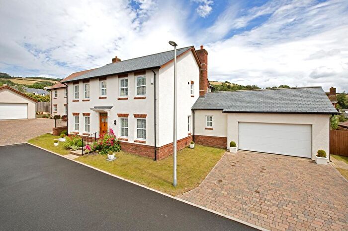 4 Bedroom Detached House For Sale In Great Park Close, Bishopsteignton, TQ14