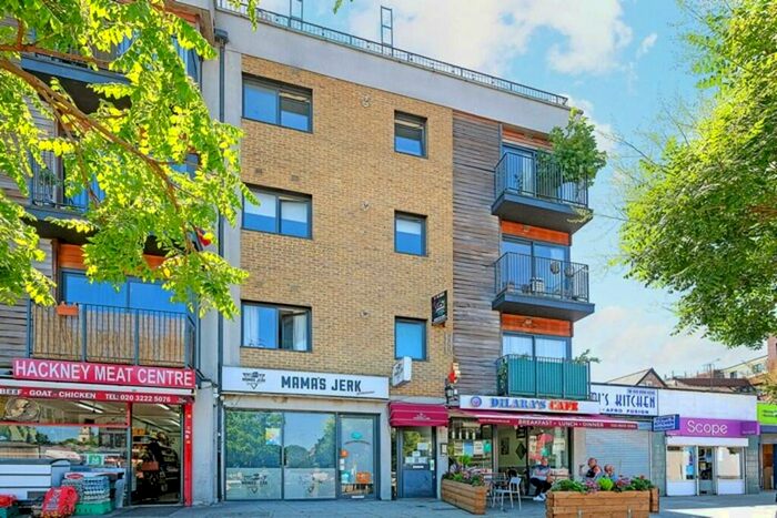 3 Bedroom Apartment To Rent In Morning Lane, E9