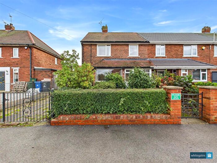 3 Bedroom End Of Terrace House For Sale In Malvern Road, Doncaster, South Yorkshire, DN2