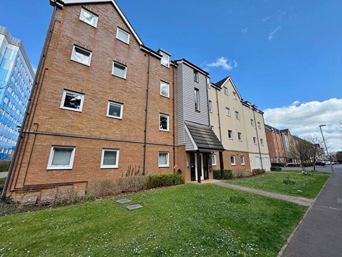 2 Bedroom Flat For Sale In Chapter House, Tudor Crescent, PO6