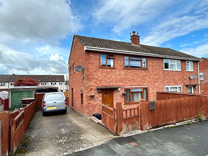3 Bedroom Detached House For Sale In Woodlands Avenue, Talgarth, Brecon, Powys, LD3