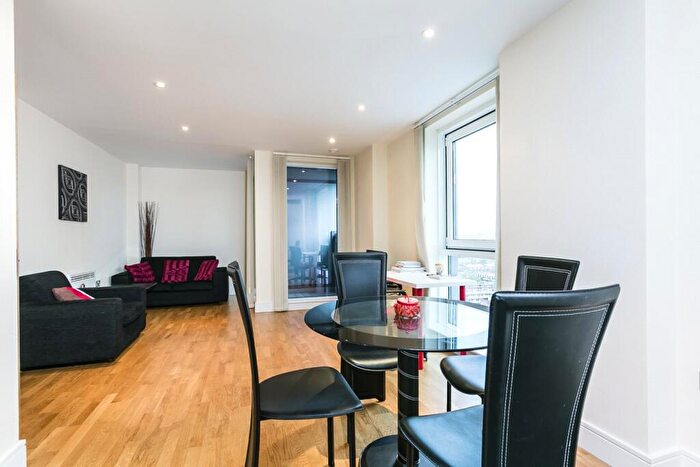 1 Bedroom Apartment To Rent In Wharfside Point South, Prestons Road, London, E14